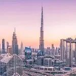 Massive Luxxo Family & Friends House With Terraces, Private Parking, Pool & Quick Access To Dubai Mall